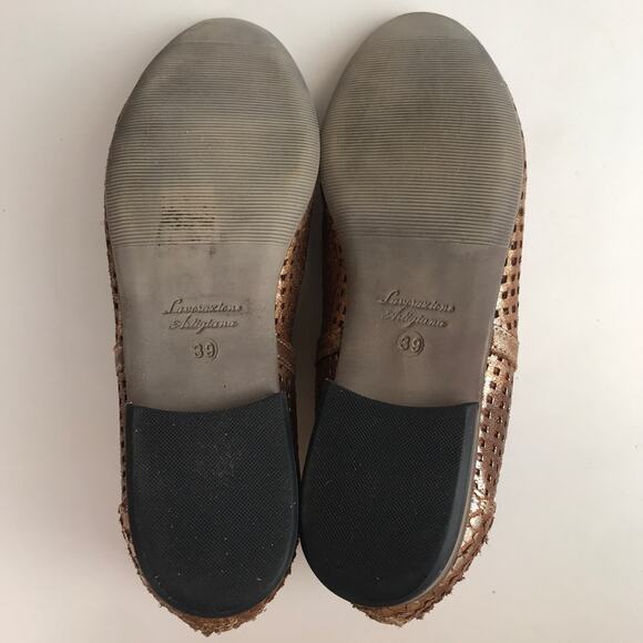 Free People Perforated Metallic Coppery Booties Back Zip Boho Western Size 39 - Picture 6 of 15